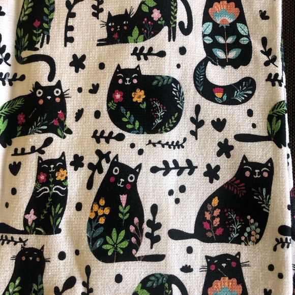 ⭐️New Colorful Cat Print Kitchen Towels Set of Two 100% Cotton - Picture 9 of 12